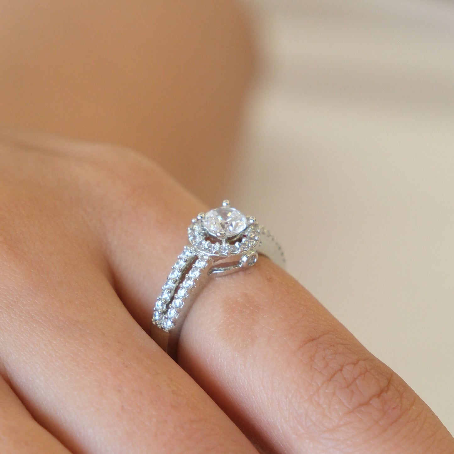 Round Cluster American Diamond Ring