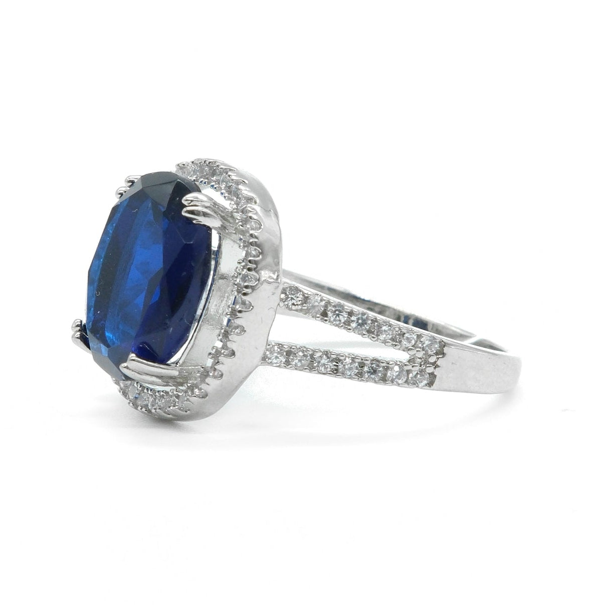 Silver Plated Blue American Diamond Round Halo Ring