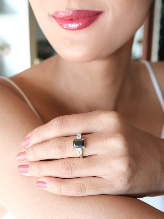 Black Rectangle Stone American Diamond Ring