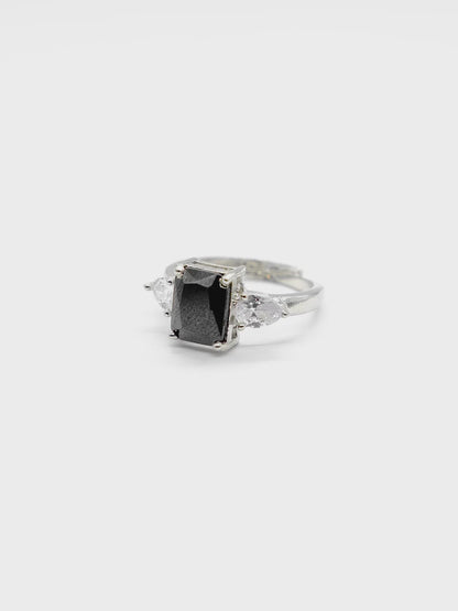 Black Rectangle Stone American Diamond Ring